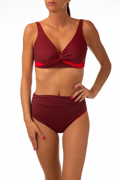 Featured image for “Bikini Brassière Raggianti”